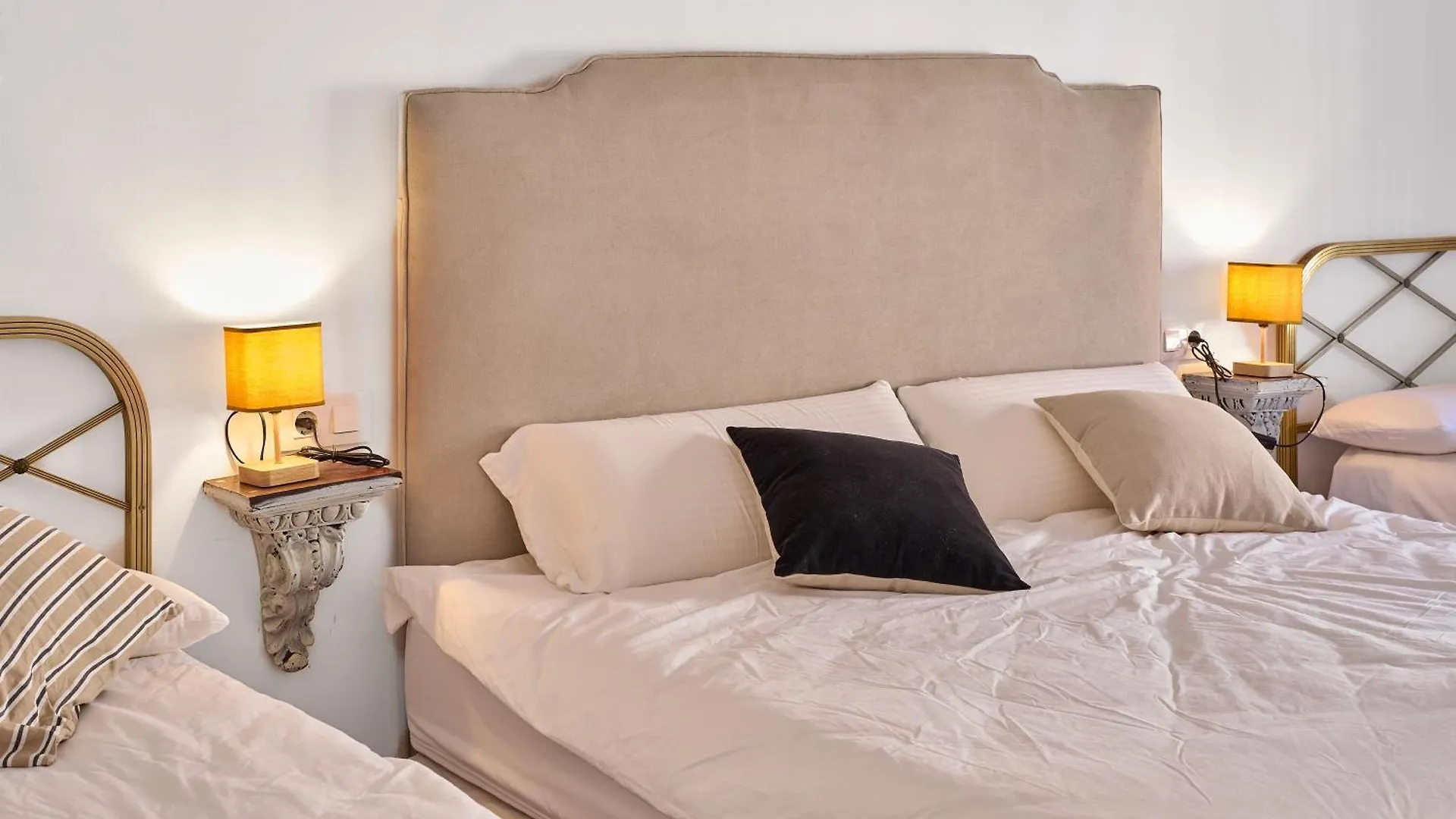 Holiday home Apartamentos Casa Palacio Vida Espejo  Spain
