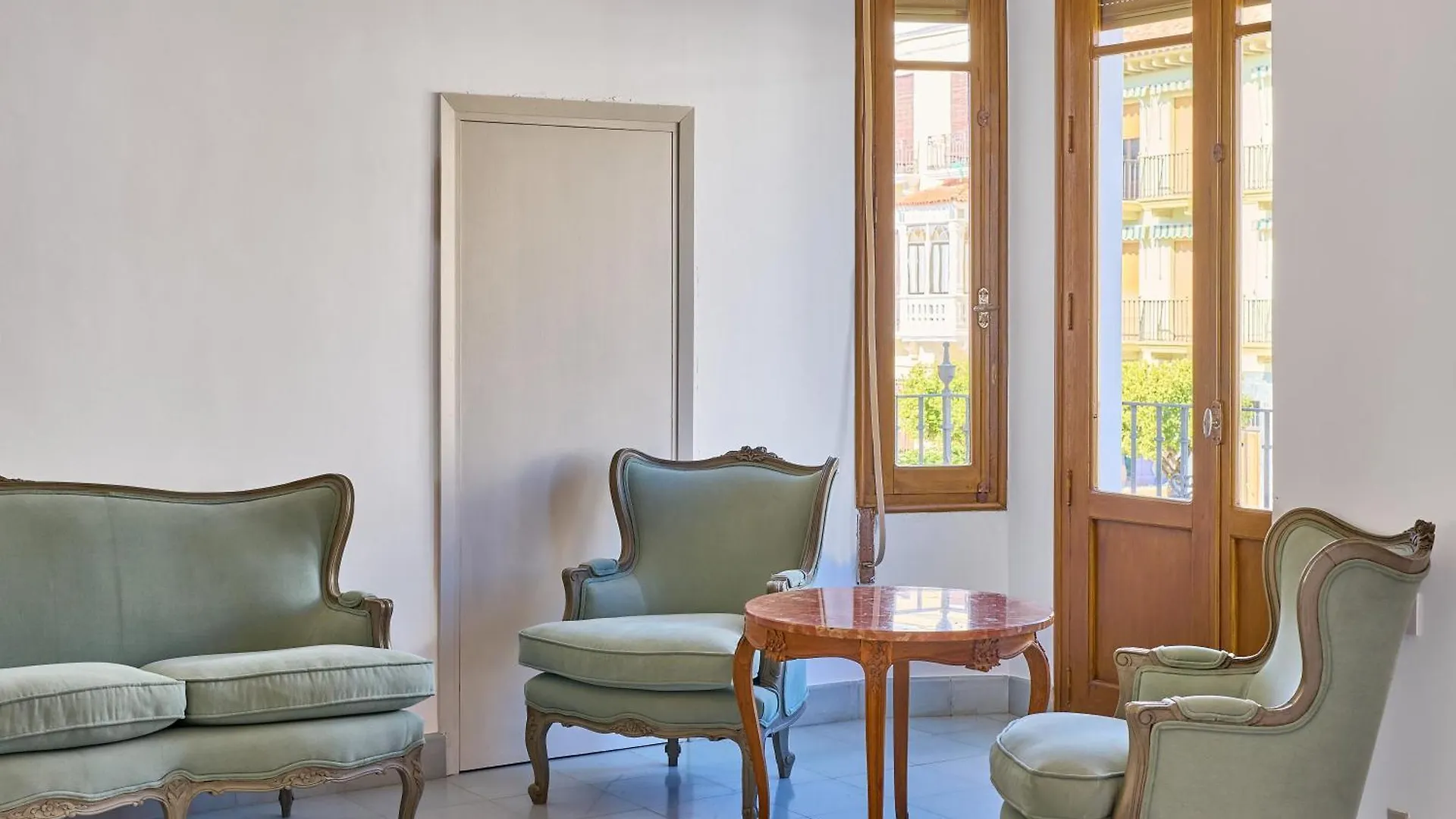 Apartamentos Casa Palacio Vida Espejo  Spain