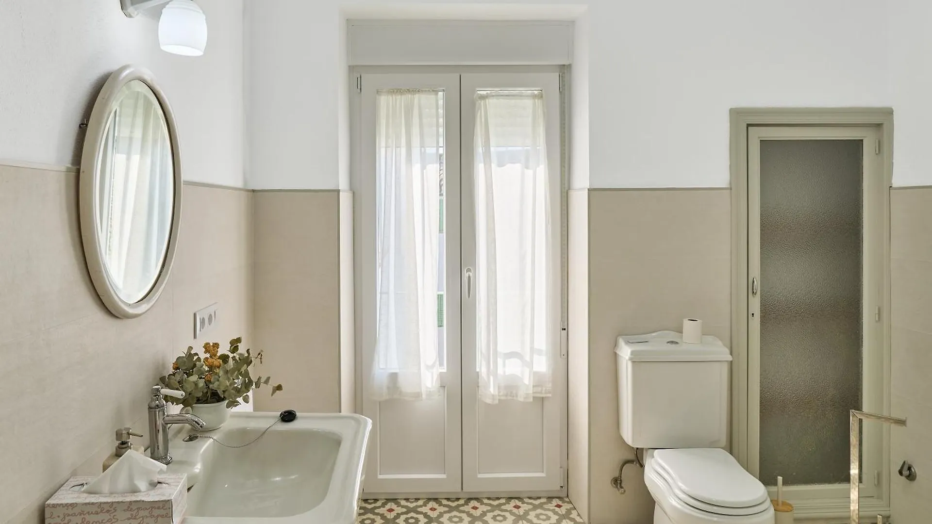 Apartamentos Casa Palacio Vida Espejo  Holiday home