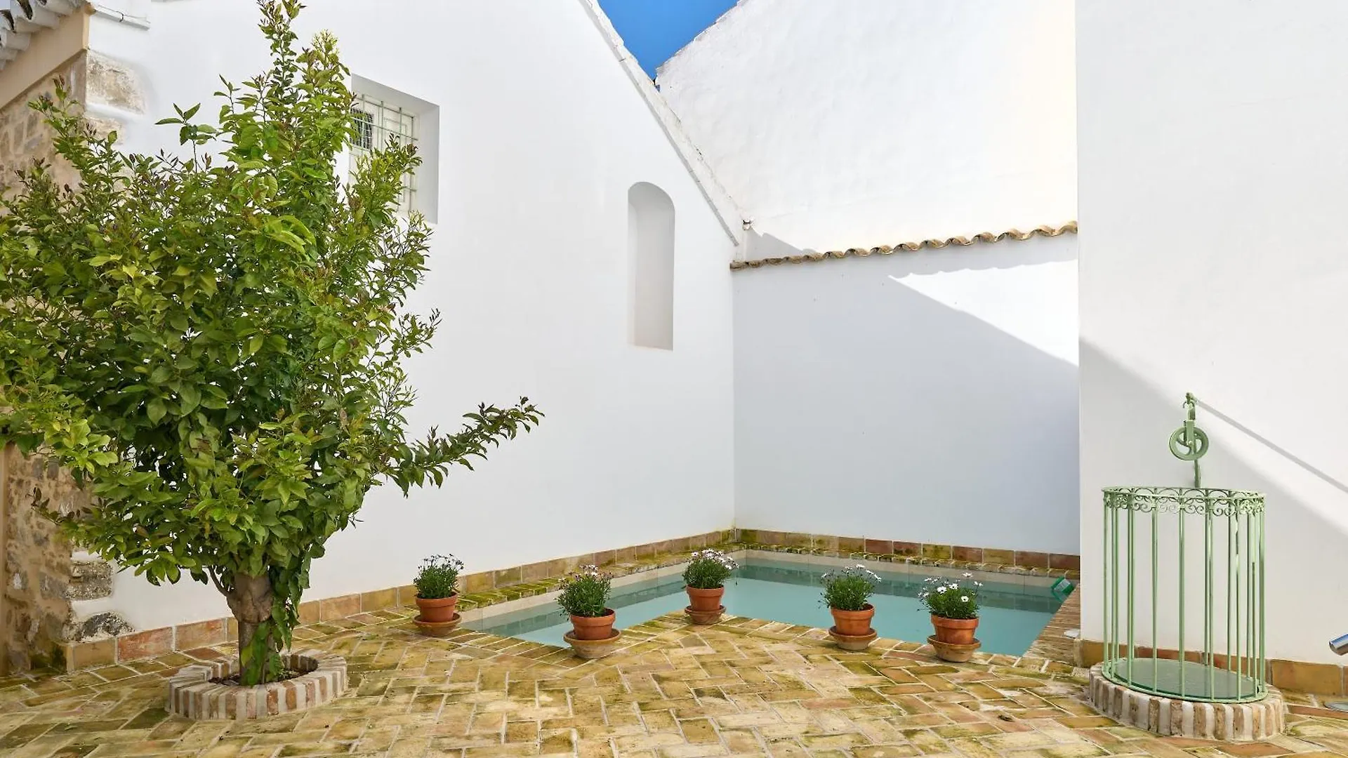 Apartamentos Casa Palacio Vida Espejo